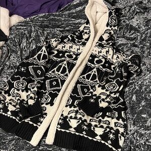 Harry Potter Hooded Sweater